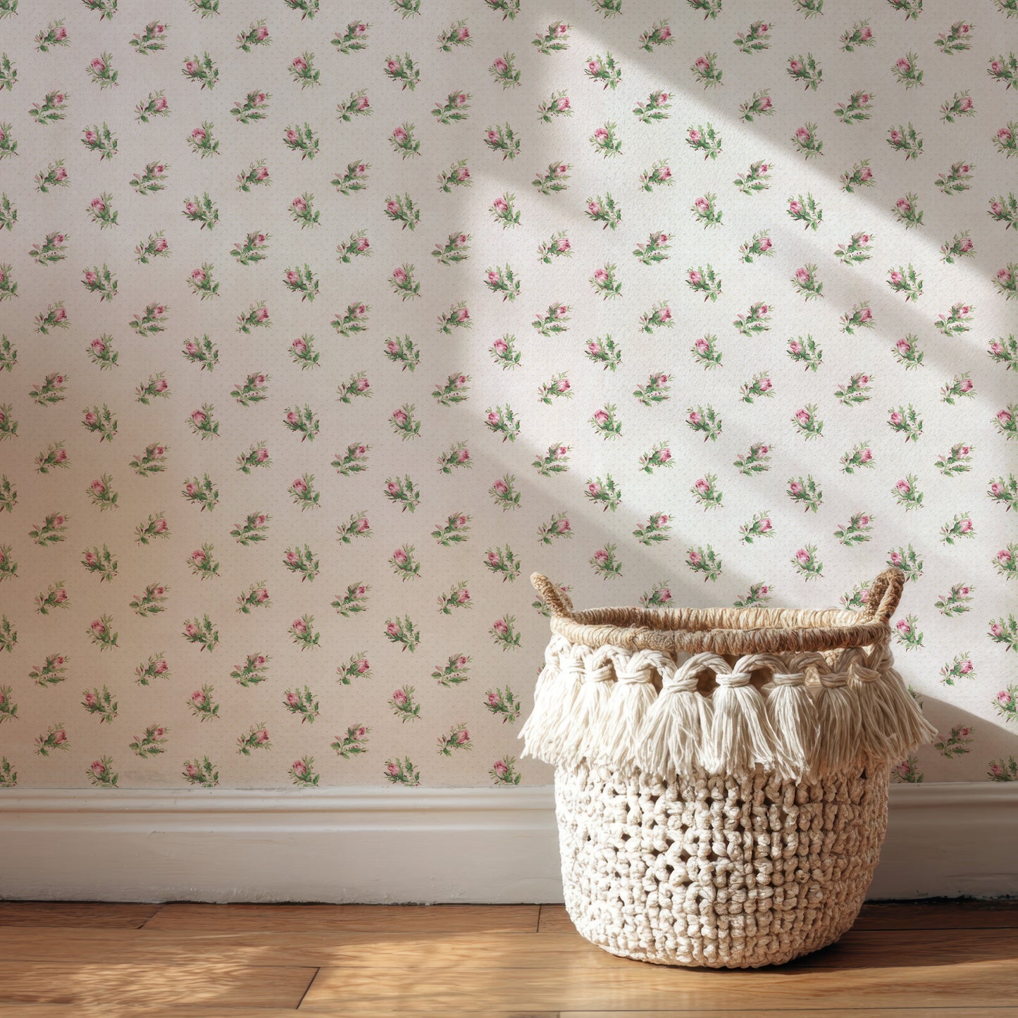 Emma Rosebuds Floral