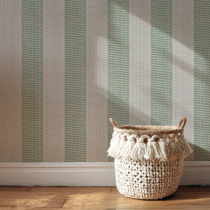 Yara Stripe Fine Graphic Texture
