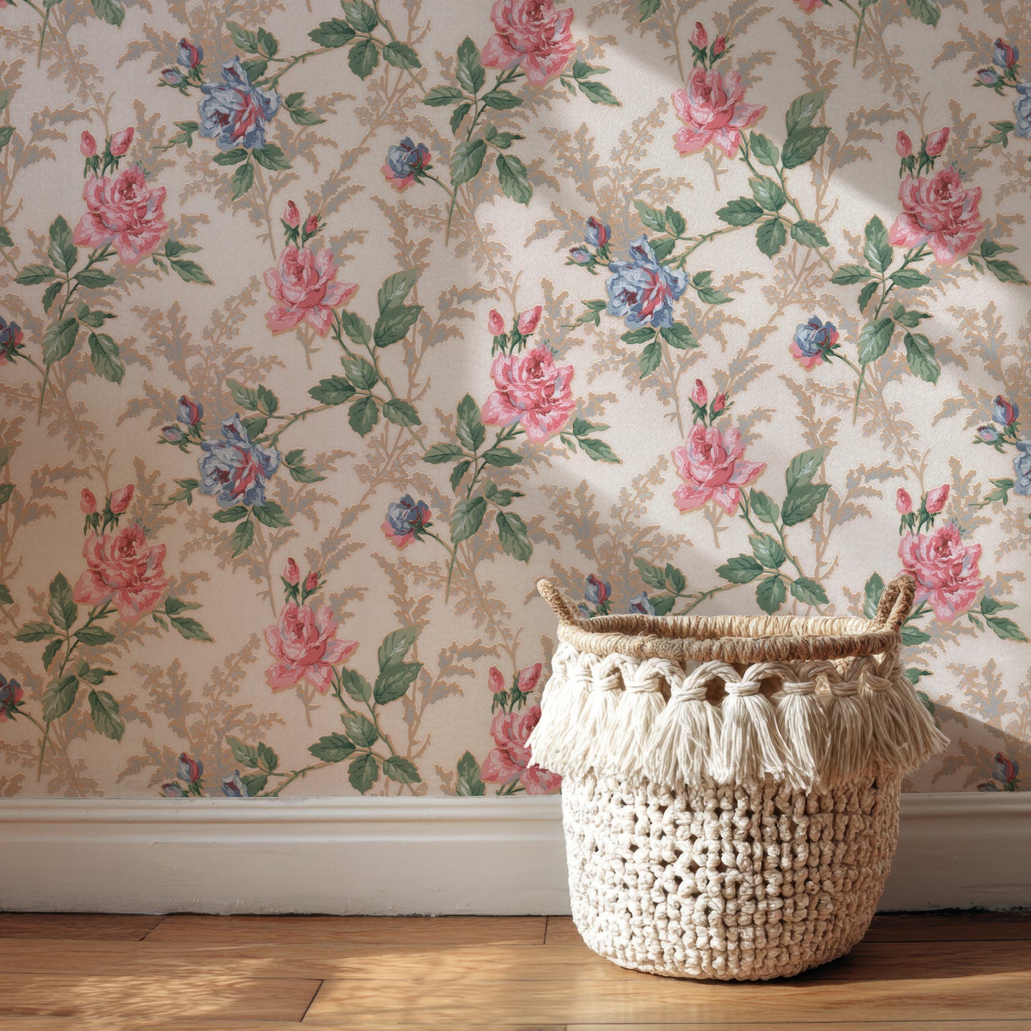 Jaqueline Roses Floral