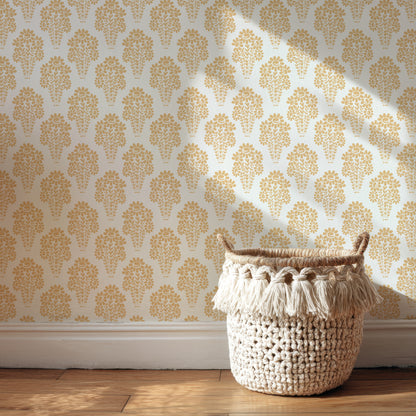 Damask Style Daisy in Yellow Hannah's Treasures Design